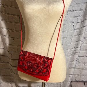 La Regale vintage crossbody handbag.